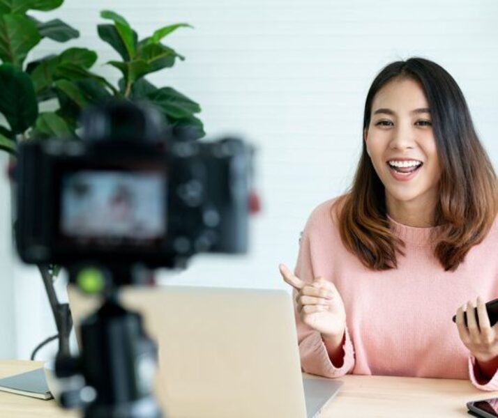 4 Top Influencer Platforms That Enhance Creator Partnerships