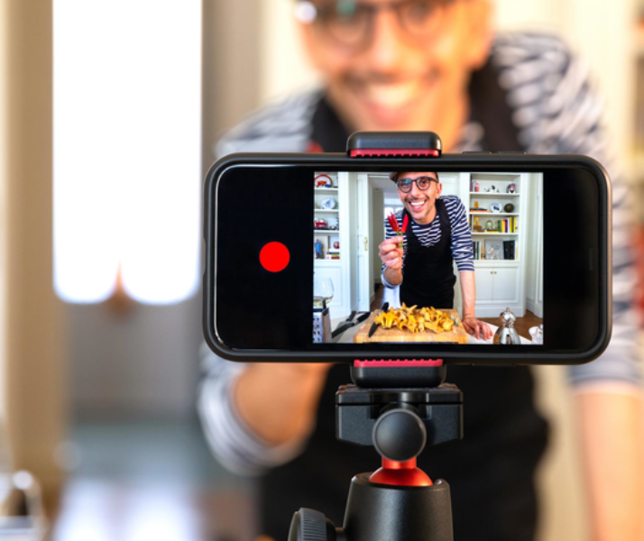 Icon How YouTube Creator Partnerships Can Boost Brand Authenticity
